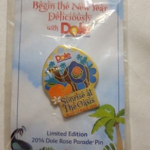 Dole Sunrise at the Oasis Limited Edition 2014 Dole Rose Parade Pin